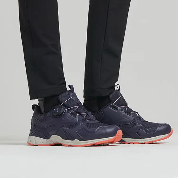 China Wholesale Fashion Styles Unique Design Casual Men Outdoor Hiking Shoes